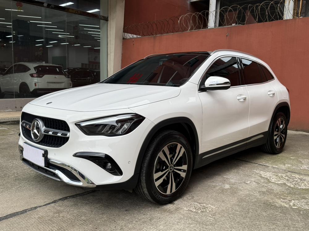 Mercedes-Benz Mercedes-Benz GLA