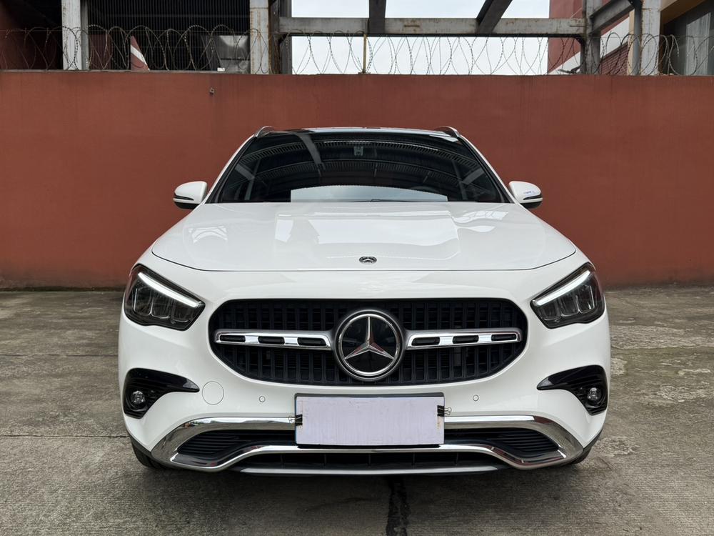 Mercedes-Benz Mercedes-Benz GLA