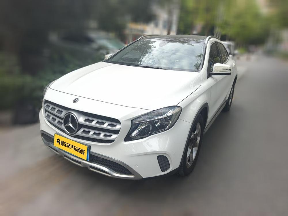 Mercedes-Benz Mercedes-Benz GLA