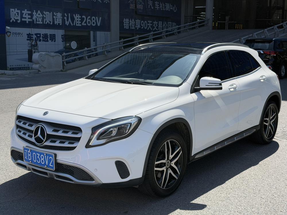 Mercedes-Benz Mercedes-Benz GLA