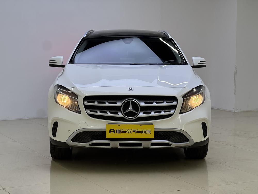 Mercedes-Benz Mercedes-Benz GLA