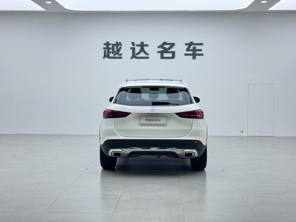 Mercedes-Benz Mercedes-Benz GLA