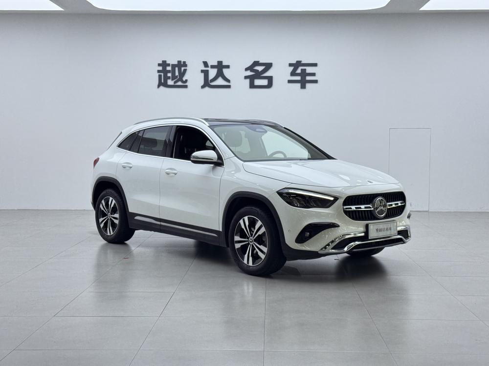 Mercedes-Benz Mercedes-Benz GLA