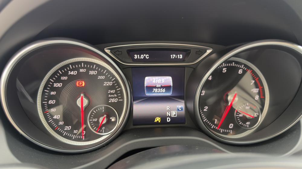 Mercedes-Benz Mercedes-Benz GLA