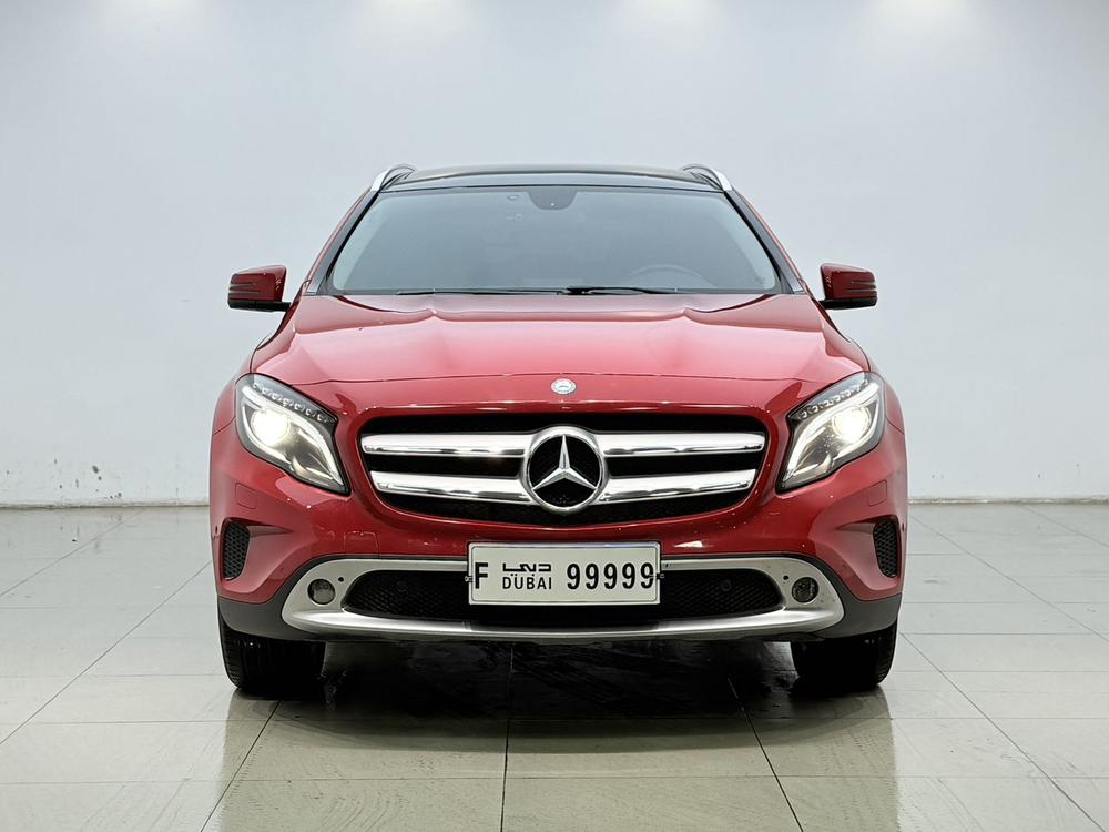 Mercedes-Benz Mercedes-Benz GLA