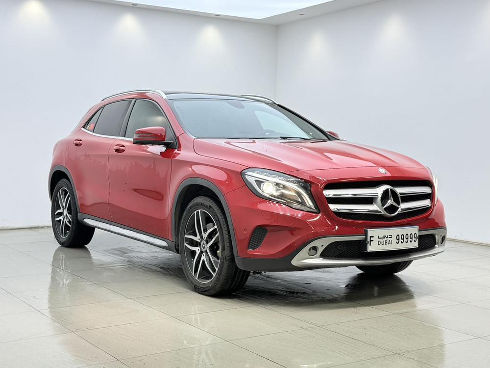 Mercedes-Benz Mercedes-Benz GLA