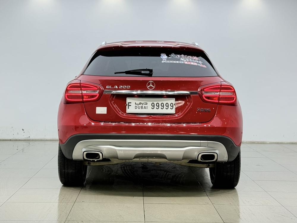 Mercedes-Benz Mercedes-Benz GLA