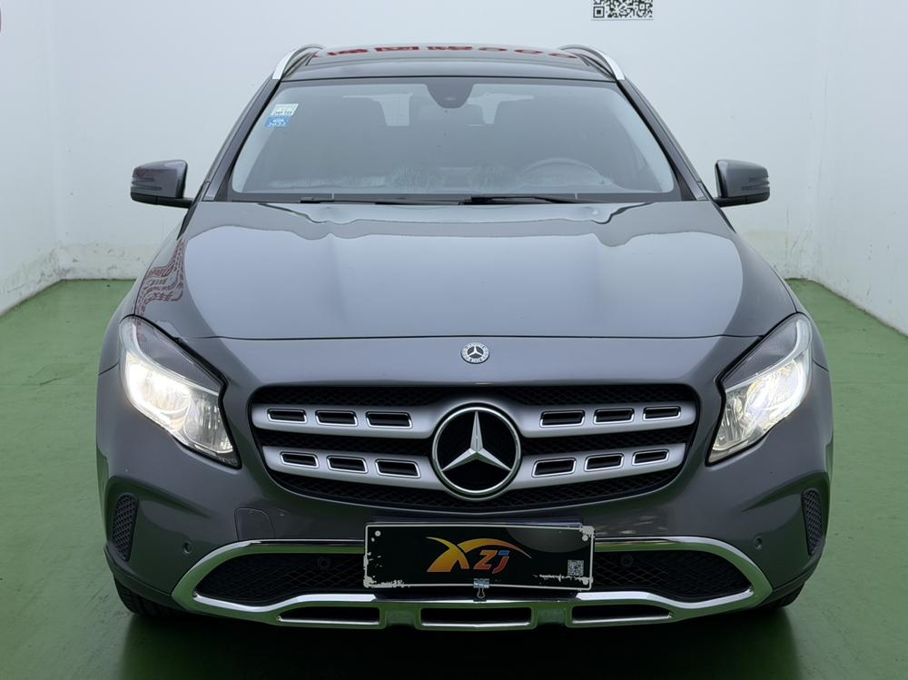 Mercedes-Benz Mercedes-Benz GLA