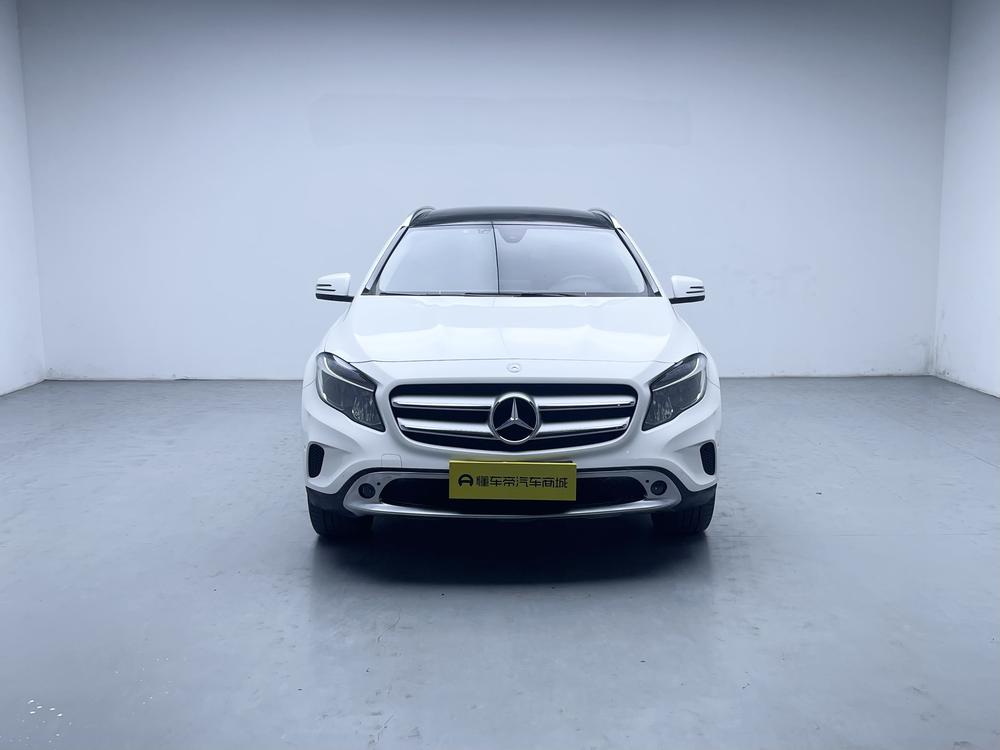 Mercedes-Benz Mercedes-Benz GLA