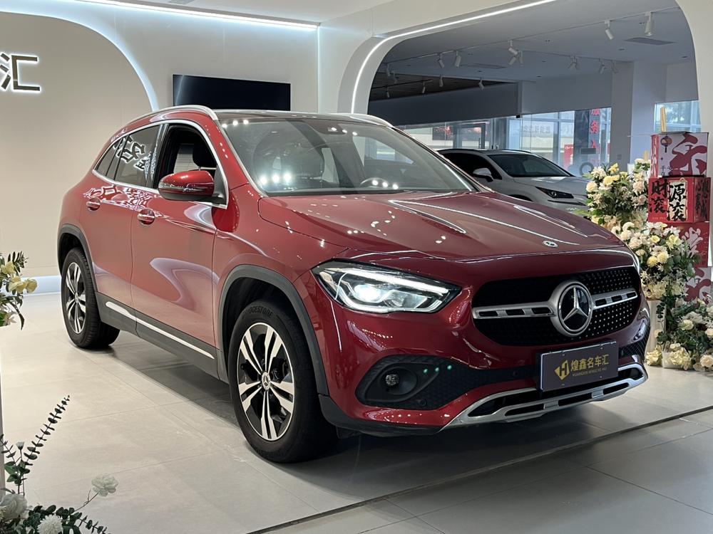 Mercedes-Benz Mercedes-Benz GLA