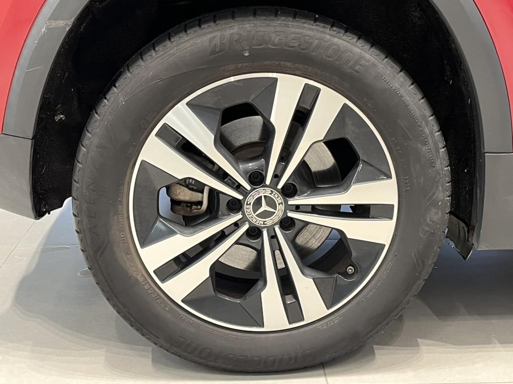 Mercedes-Benz Mercedes-Benz GLA
