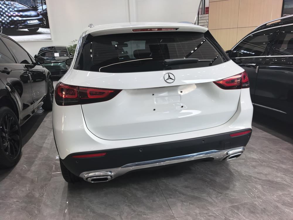 Mercedes-Benz Mercedes-Benz GLA