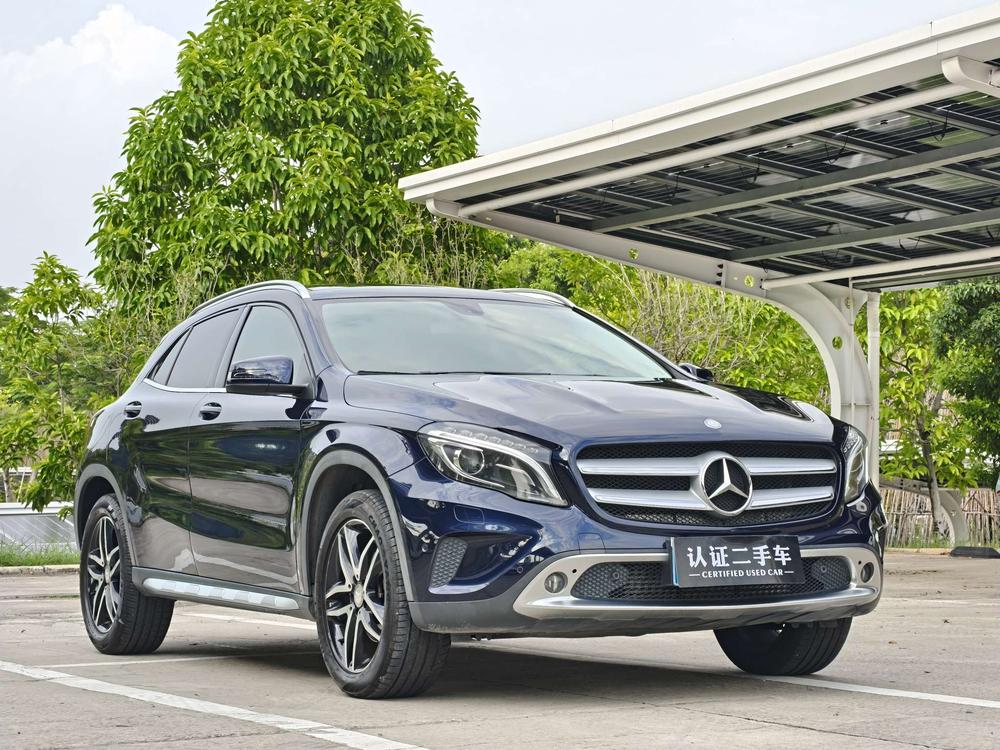 Mercedes-Benz Mercedes-Benz GLA