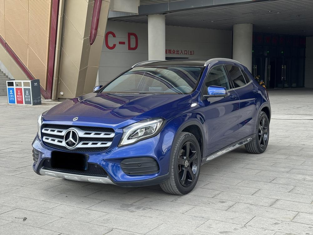 Mercedes-Benz Mercedes-Benz GLA
