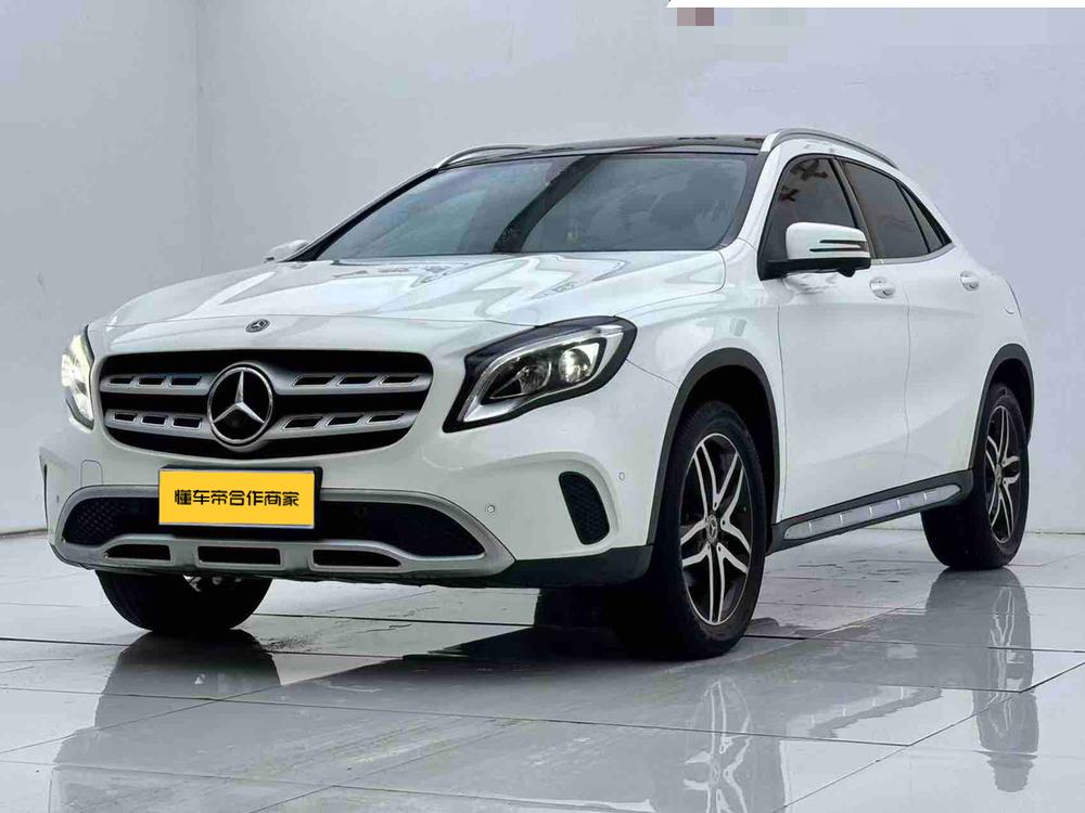 Mercedes-Benz Mercedes-Benz GLA
