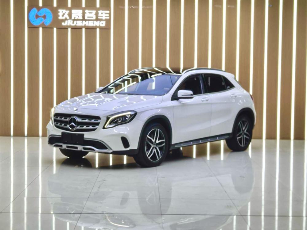 Mercedes-Benz Mercedes-Benz GLA