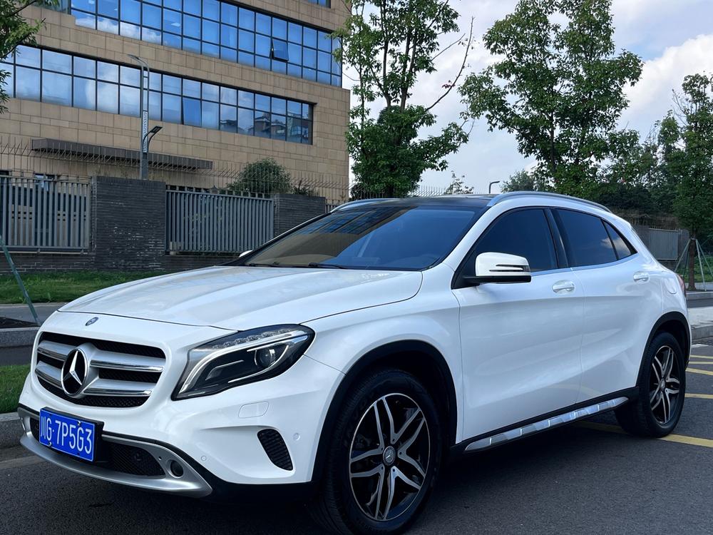 Mercedes-Benz Mercedes-Benz GLA