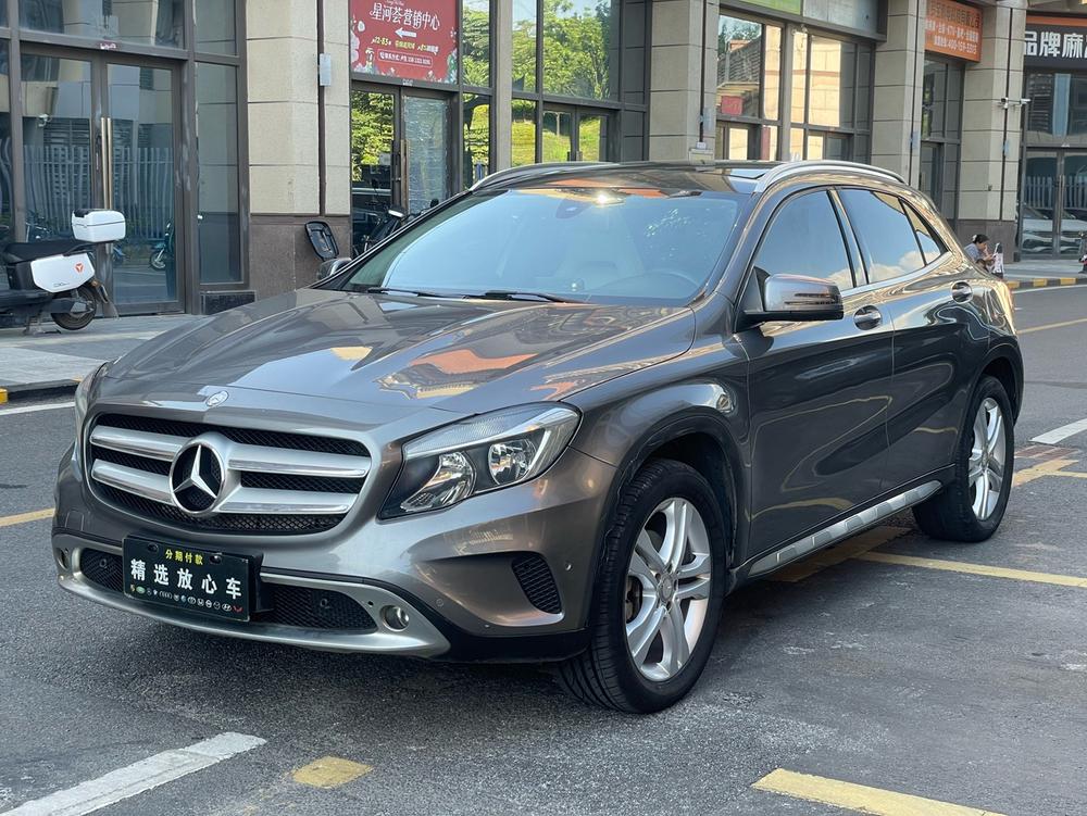 Mercedes-Benz Mercedes-Benz GLA