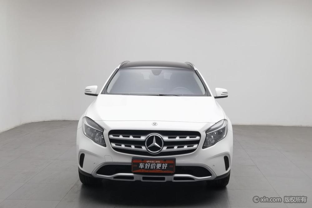 Mercedes-Benz Mercedes-Benz GLA