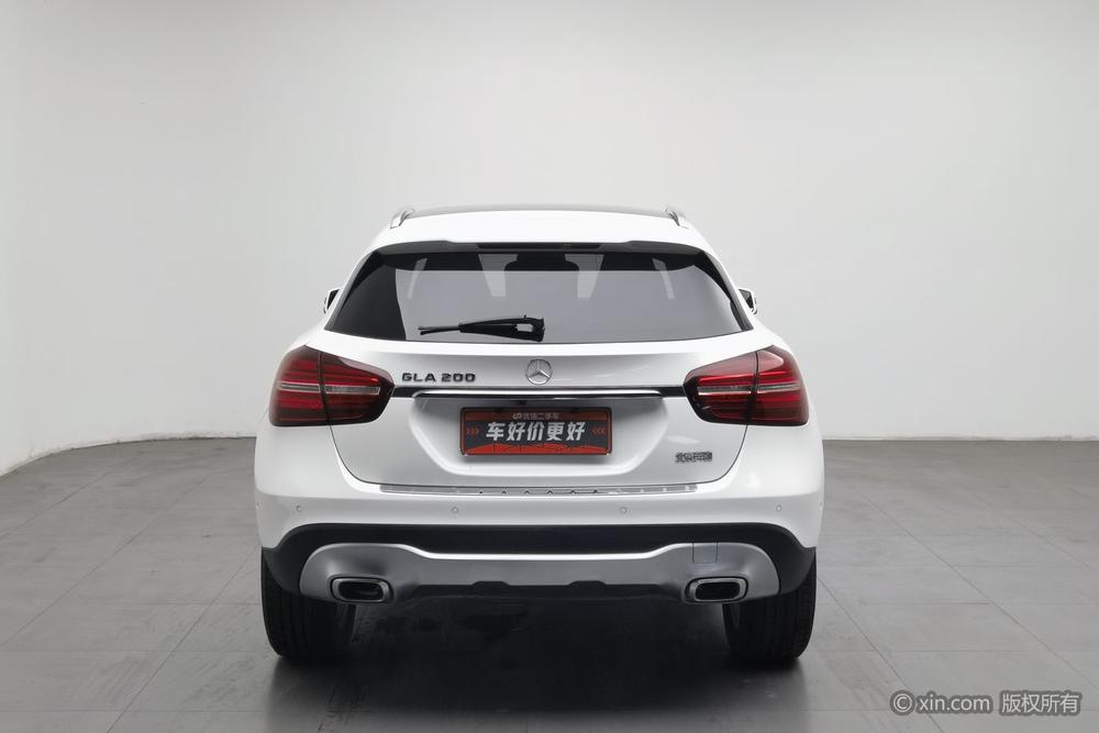 Mercedes-Benz Mercedes-Benz GLA