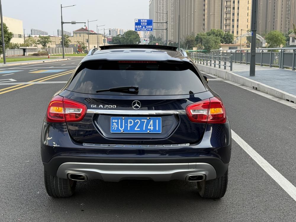 Mercedes-Benz Mercedes-Benz GLA