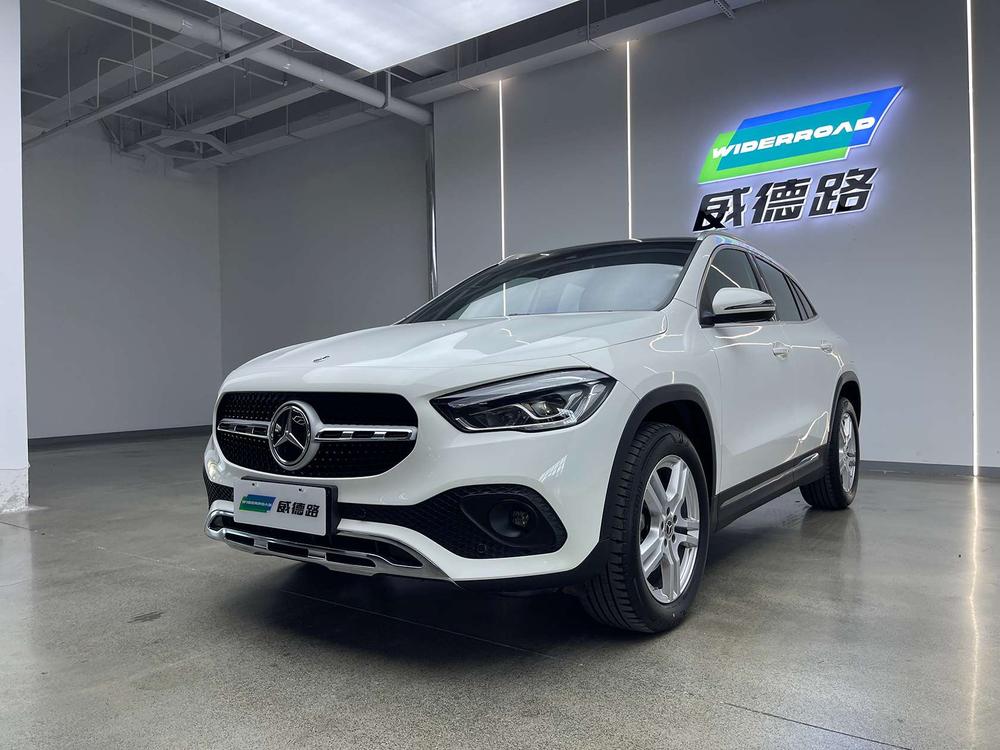 Mercedes-Benz Mercedes-Benz GLA