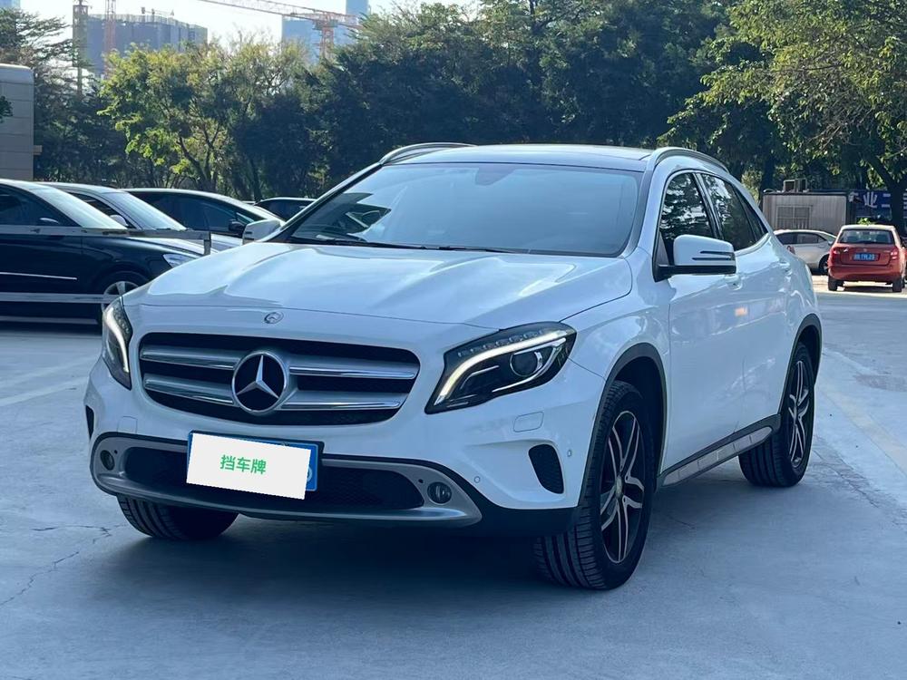 Mercedes-Benz Mercedes-Benz GLA