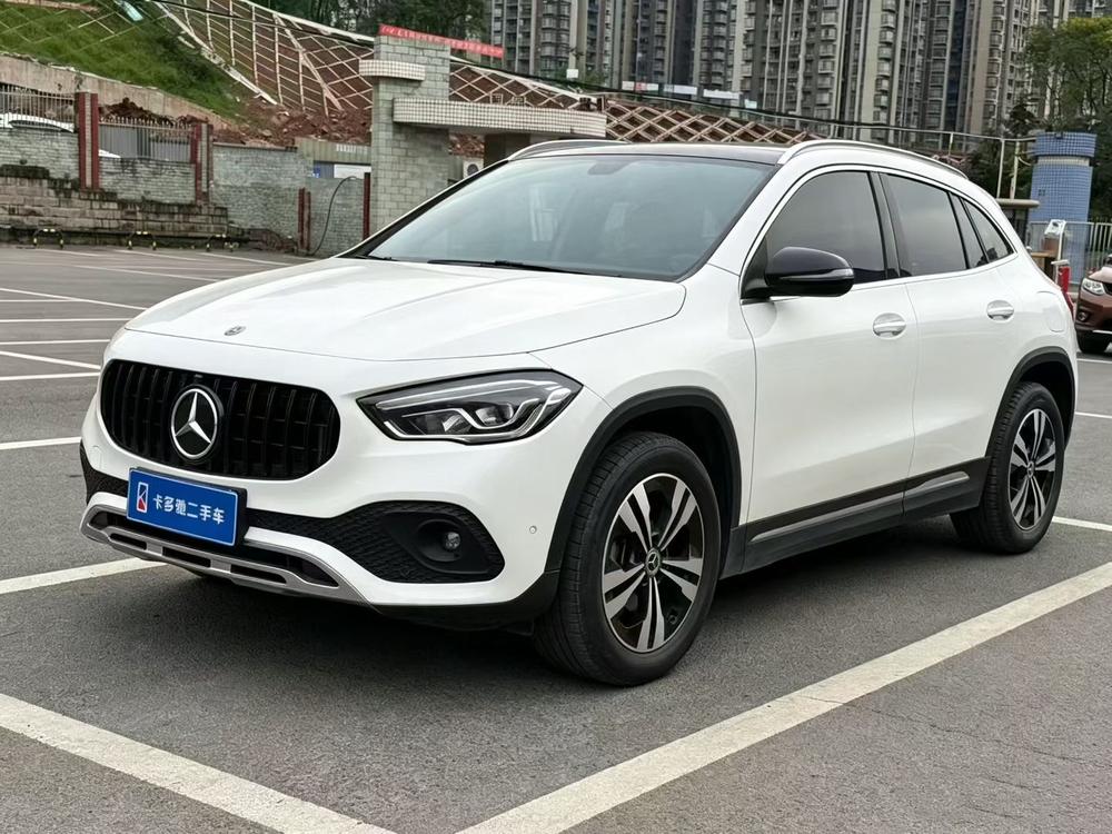 Mercedes-Benz Mercedes-Benz GLA