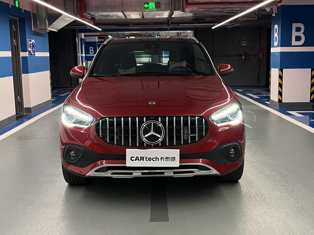 Mercedes-Benz Mercedes-Benz GLA