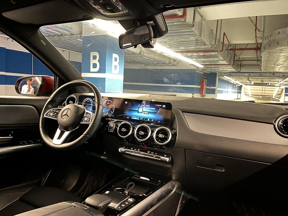 Mercedes-Benz Mercedes-Benz GLA
