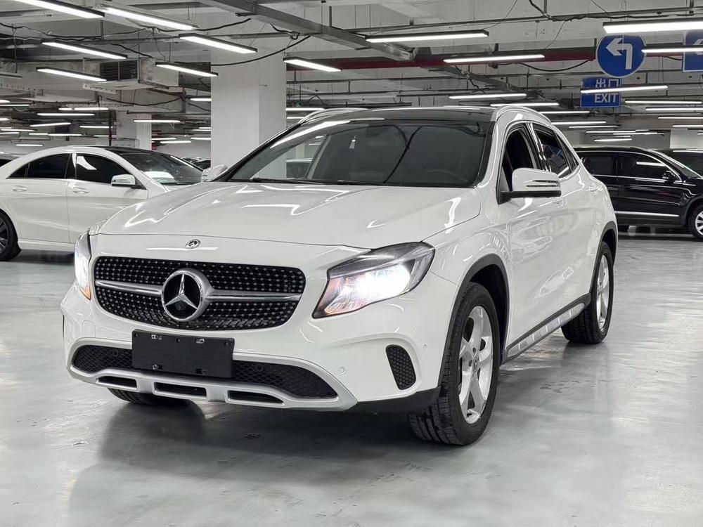 Mercedes-Benz Mercedes-Benz GLA