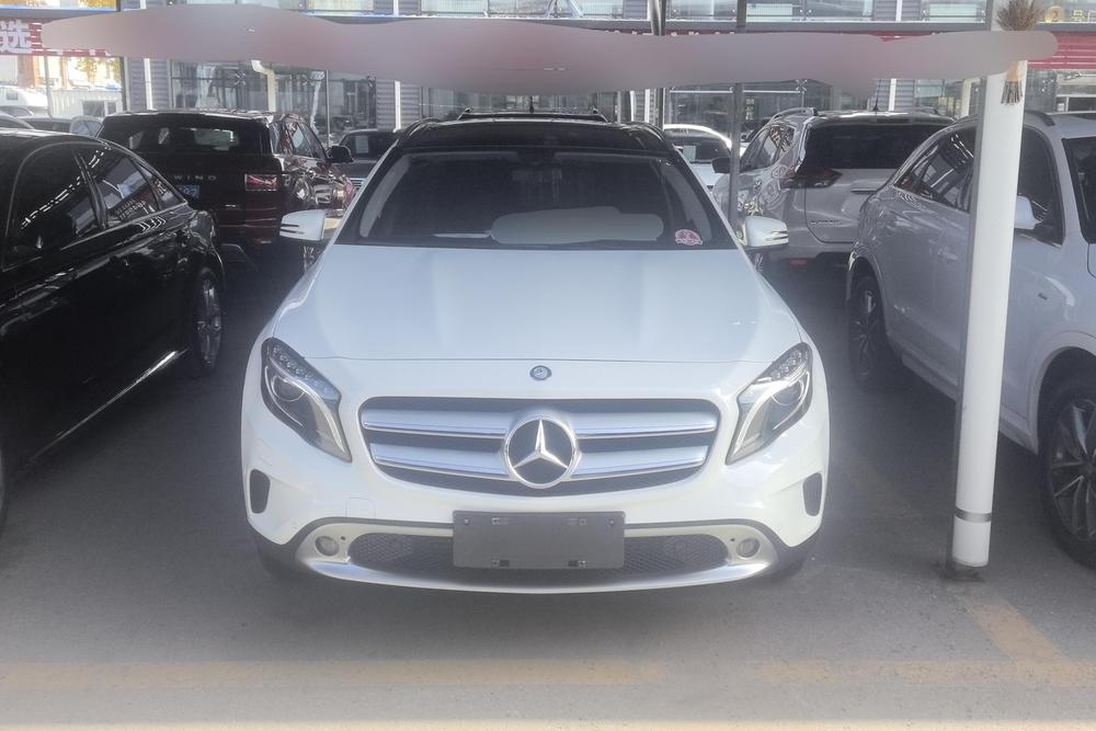 Mercedes-Benz Mercedes-Benz GLA