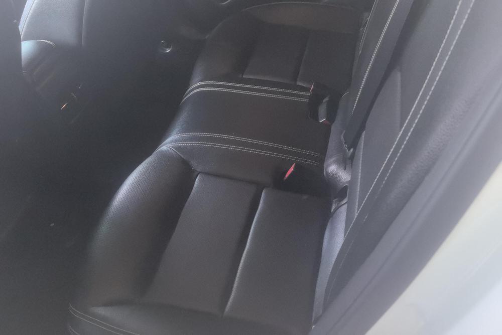 Mercedes-Benz Mercedes-Benz GLA