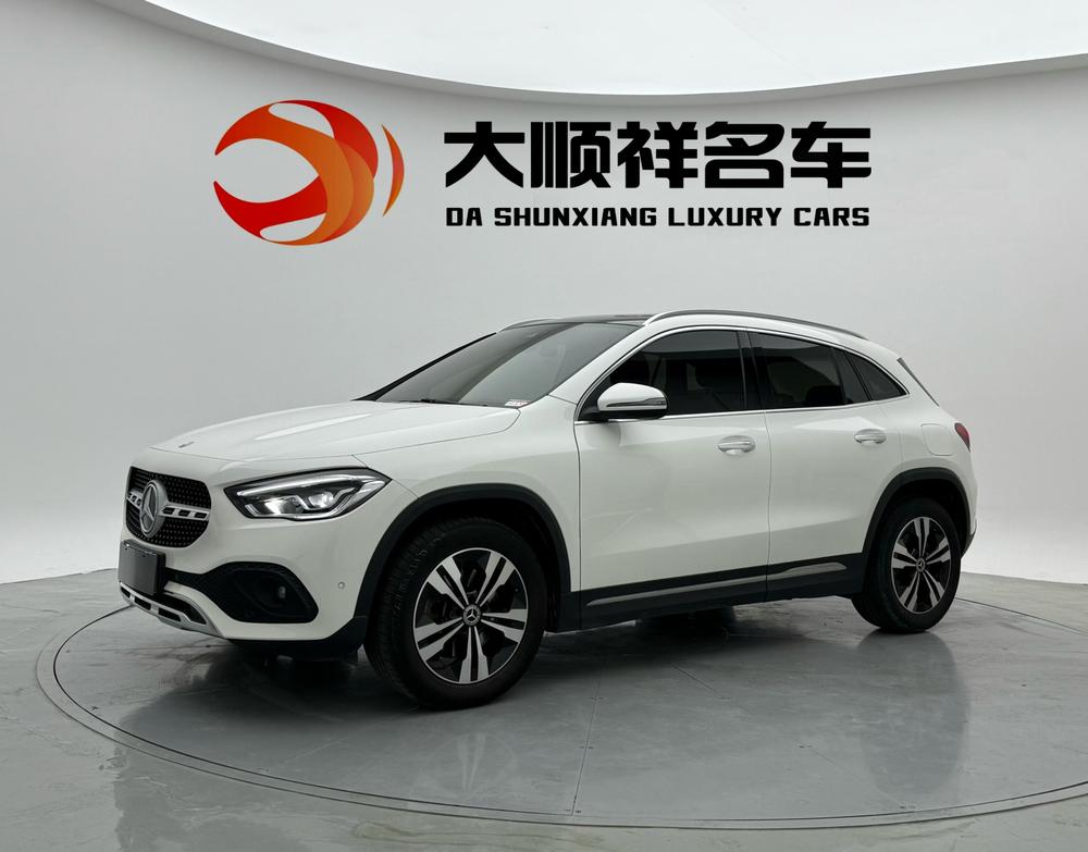 Mercedes-Benz Mercedes-Benz GLA