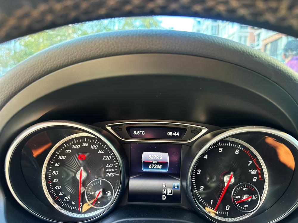 Mercedes-Benz Mercedes-Benz GLA