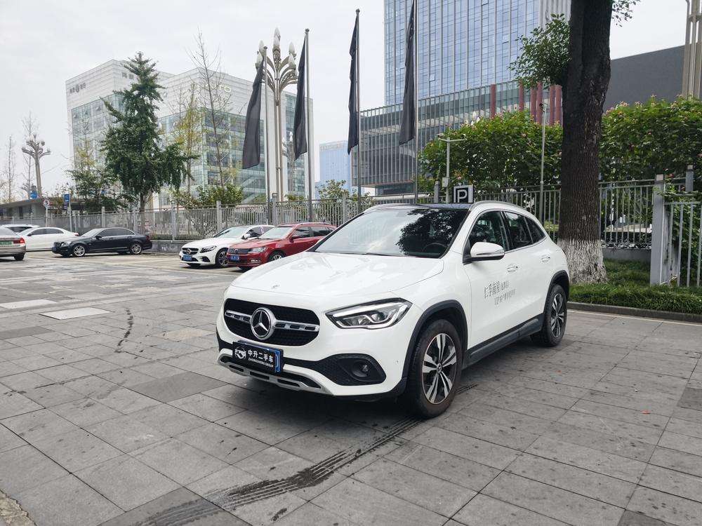 Mercedes-Benz Mercedes-Benz GLA