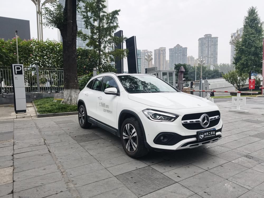 Mercedes-Benz Mercedes-Benz GLA