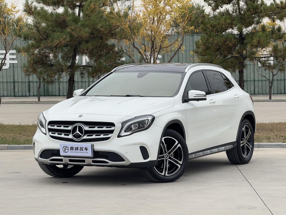 Mercedes-Benz Mercedes-Benz GLA