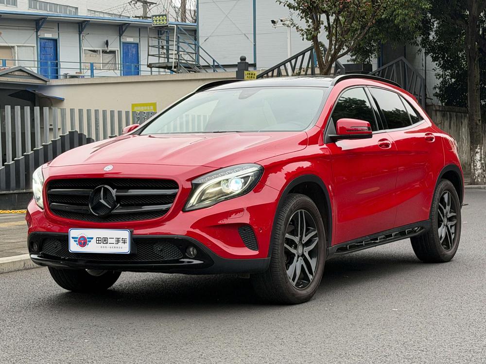 Mercedes-Benz Mercedes-Benz GLA