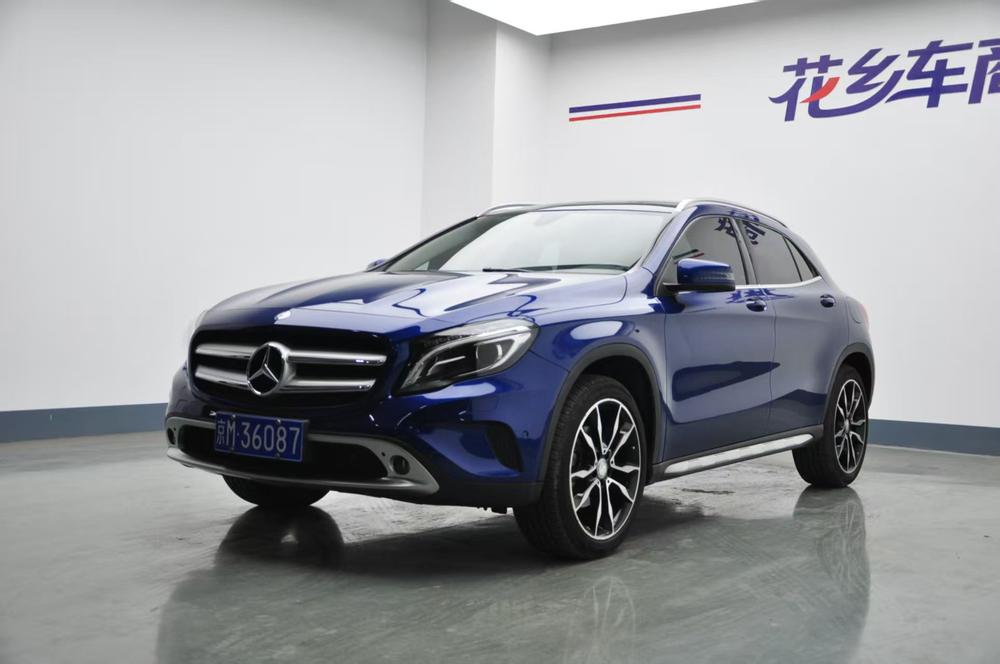 Mercedes-Benz Mercedes-Benz GLA