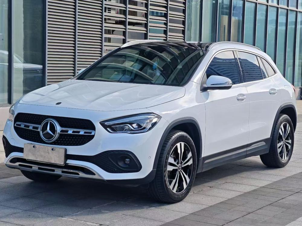 Mercedes-Benz Mercedes-Benz GLA