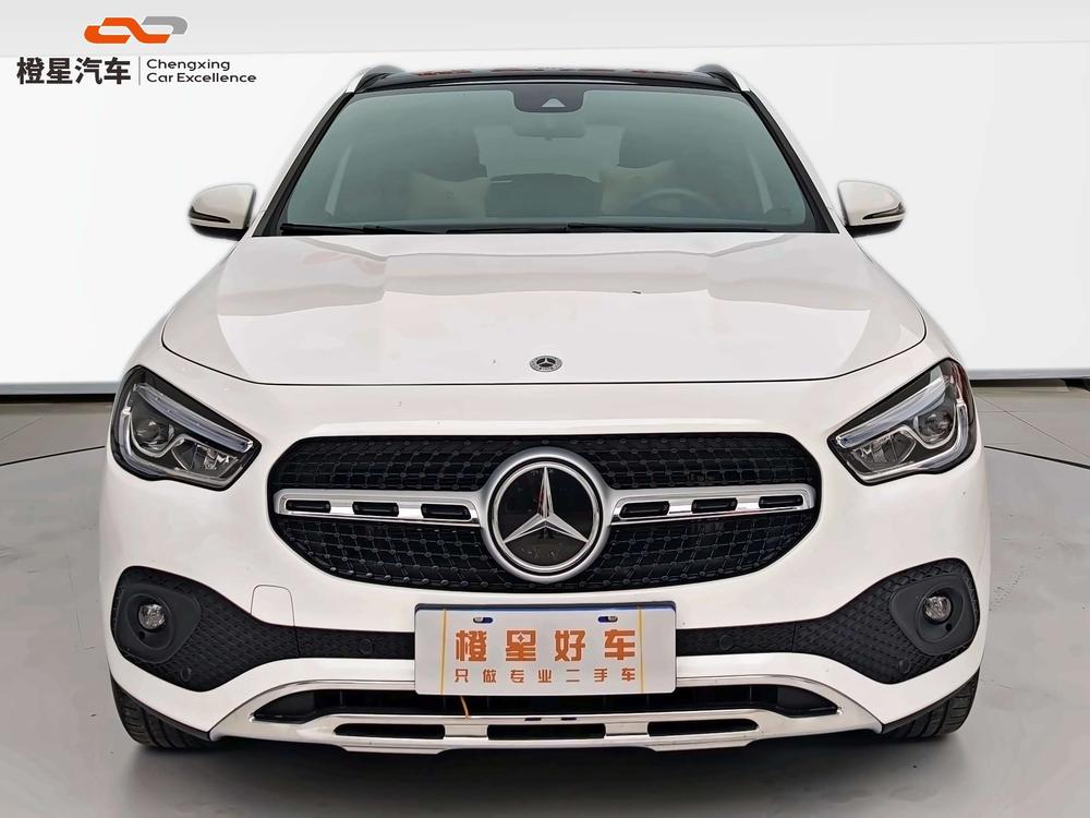 Mercedes-Benz Mercedes-Benz GLA