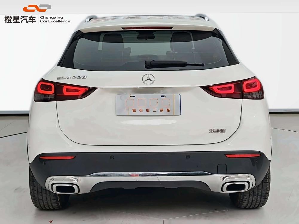 Mercedes-Benz Mercedes-Benz GLA