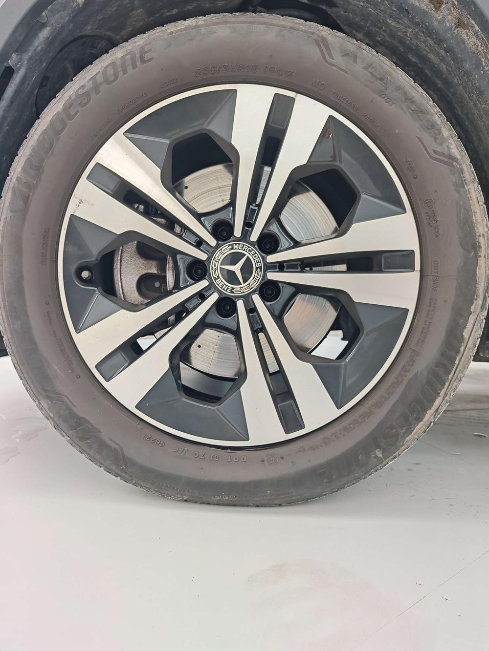 Mercedes-Benz Mercedes-Benz GLA