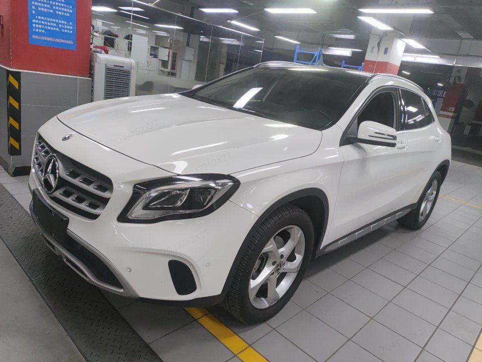 Mercedes-Benz Mercedes-Benz GLA