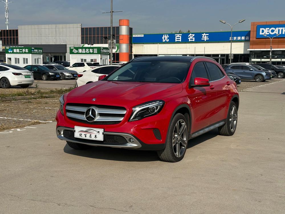 Mercedes-Benz Mercedes-Benz GLA