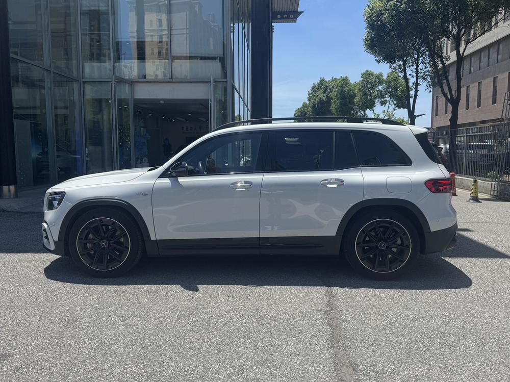Mercedes-Benz Mercedes-Benz GLB AMG