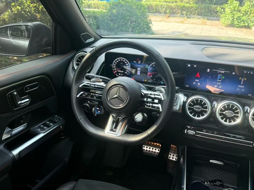 Mercedes-Benz Mercedes-Benz GLB AMG