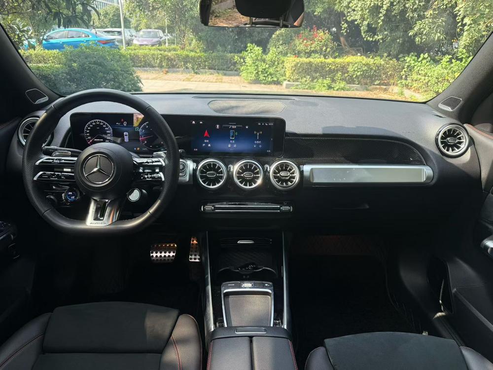 Mercedes-Benz Mercedes-Benz GLB AMG