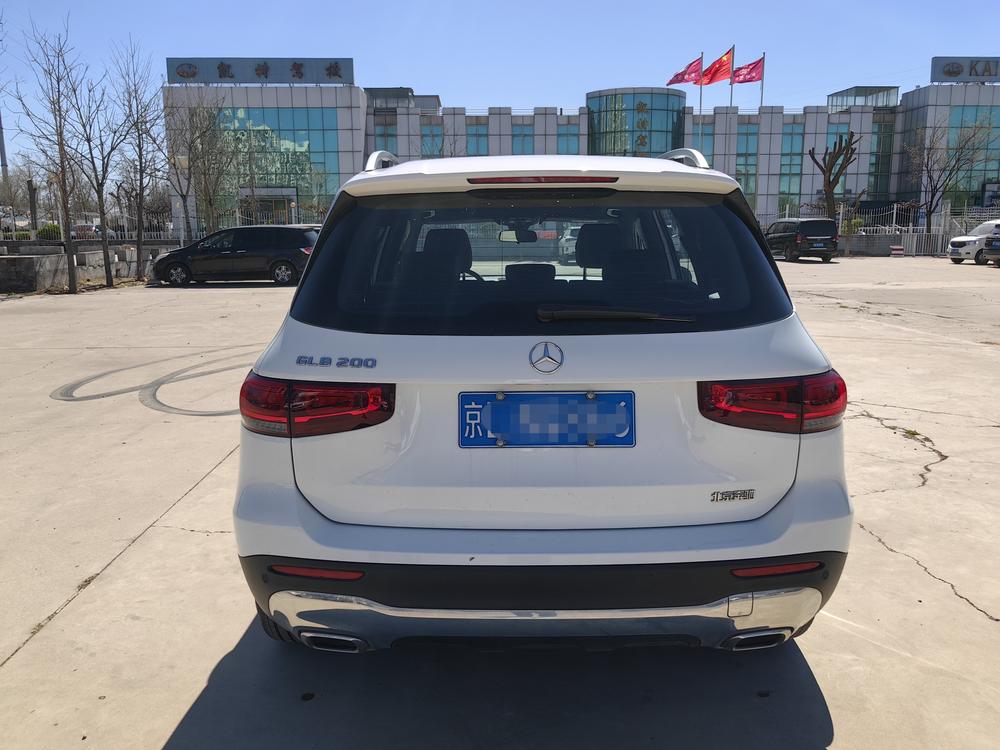 Mercedes-Benz Mercedes-Benz GLB
